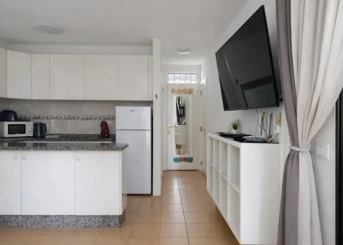 Lägenhet Cerca De La Playa Y Jardin