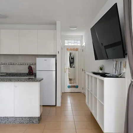 Appartamento Cerca De La Playa Y Jardin